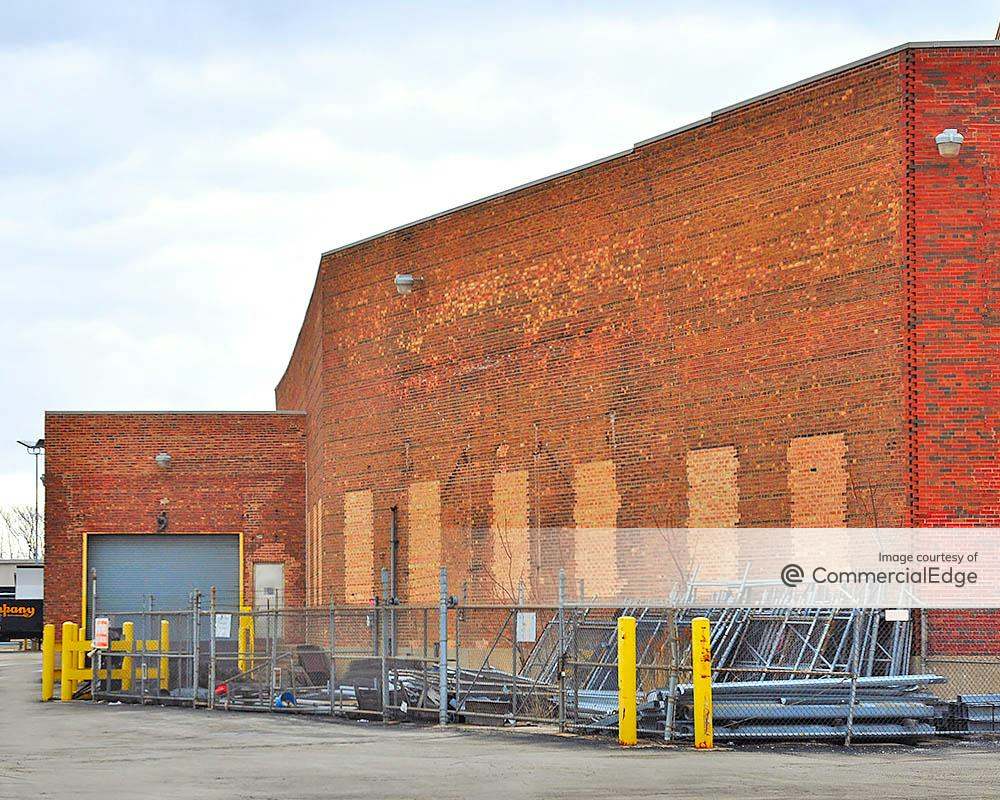 Central Steel & Wire Company Corporate Headquarters 3000 West 51st